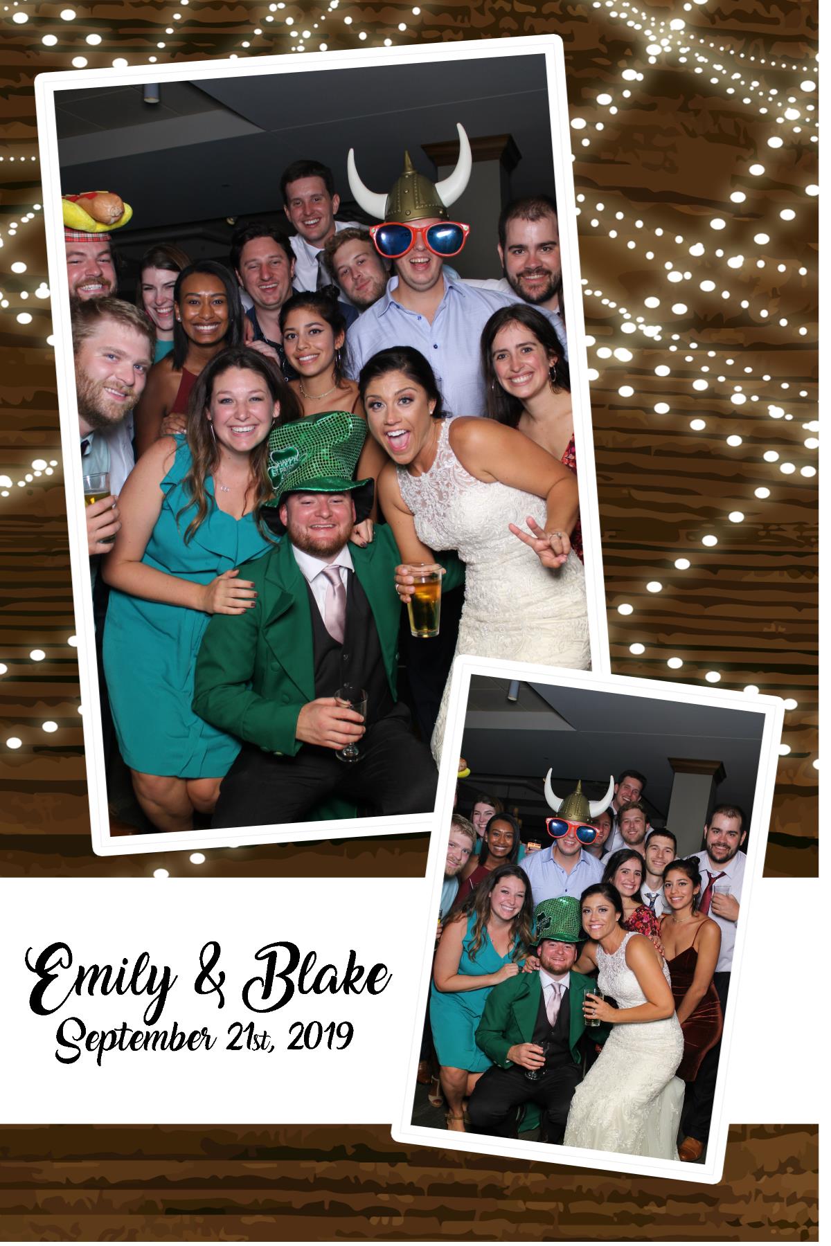 Emily Morgan Mirror Booth at The Madison | View more photos from the event at gallery.photoboothcincy.com/u/PhotoBoothCincy/Emily-Morgan-Mirror-Booth-at-The-Madison